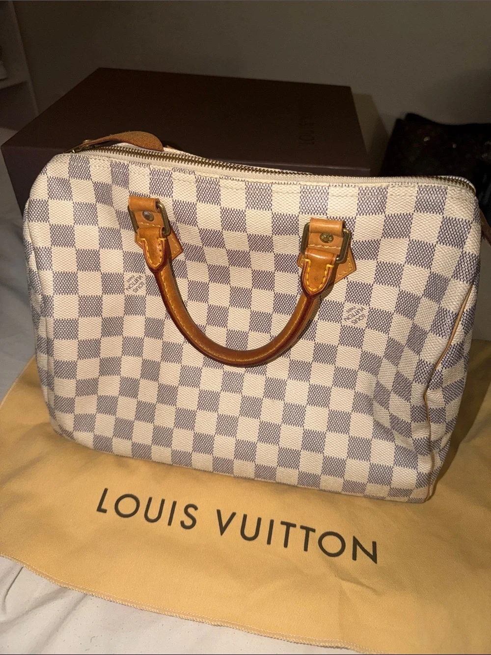 Louis Vuitton speedy 30